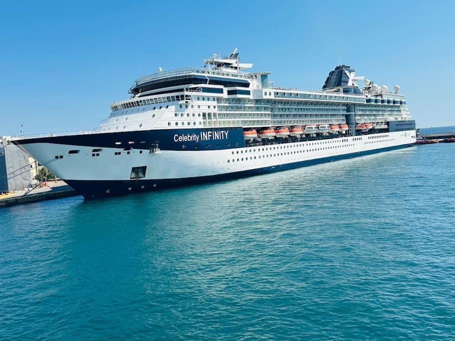Blue Suite At Piraeus Port מראה חיצוני תמונה